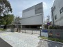 小岩小学校 240m