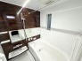 1階：暖房/乾燥/換気機能付き浴室・LED照明